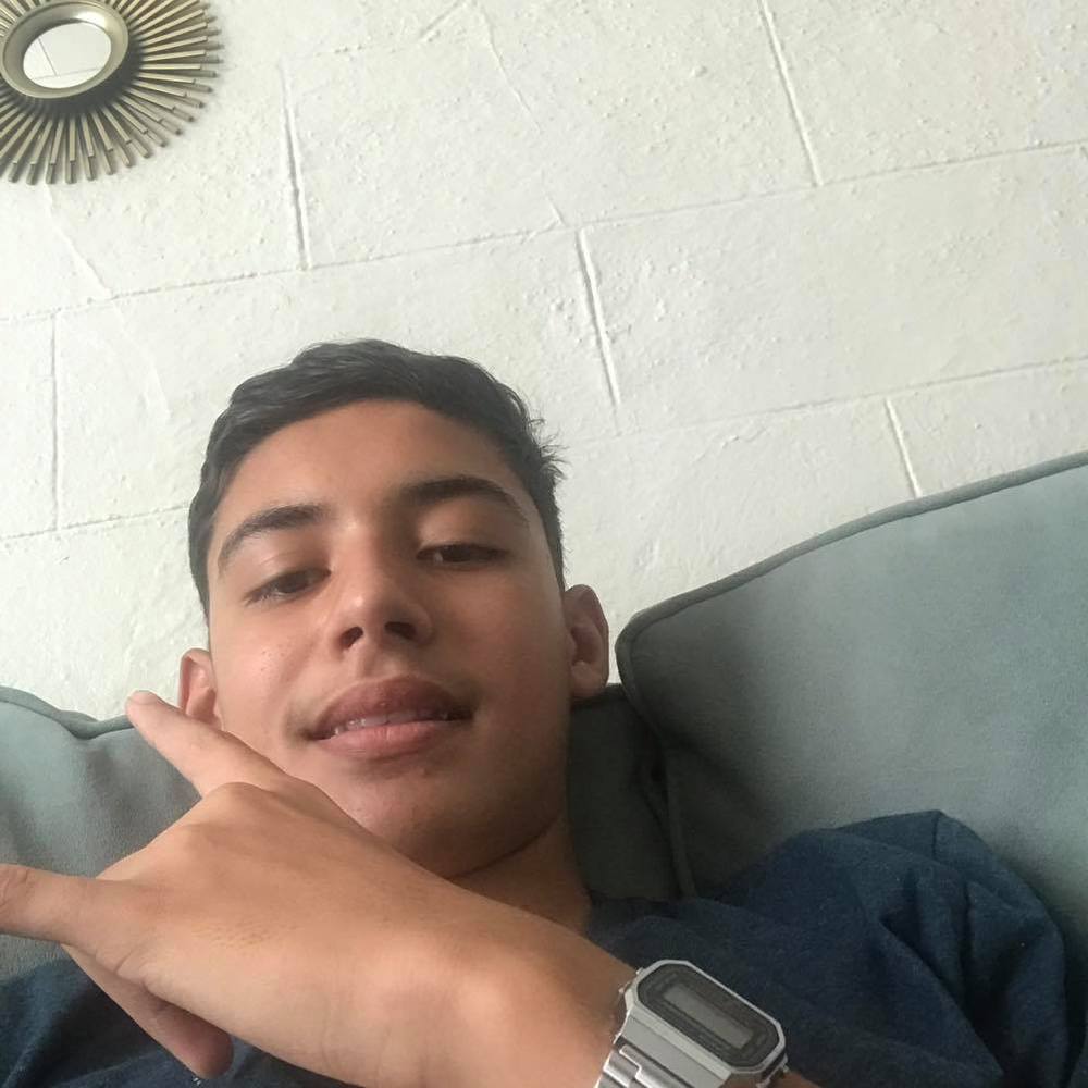 Meet your Posher, Edgardo